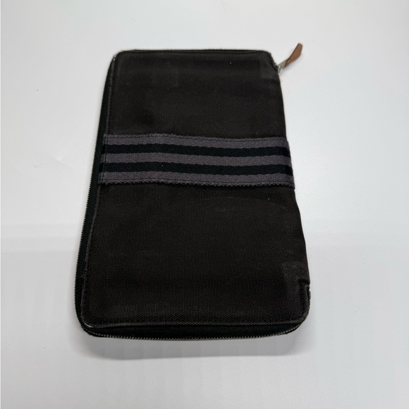 Hermes Long Wallet *FLAWED* - Picture 4 of 11